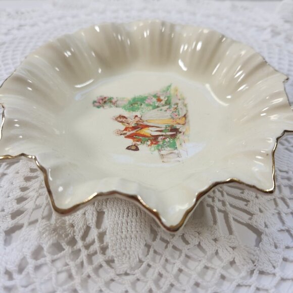 J&G Meakin Sunshine Fluted Dish Scalloped Edges Gold Gilt Regent Couple England - Picture 4 of 9